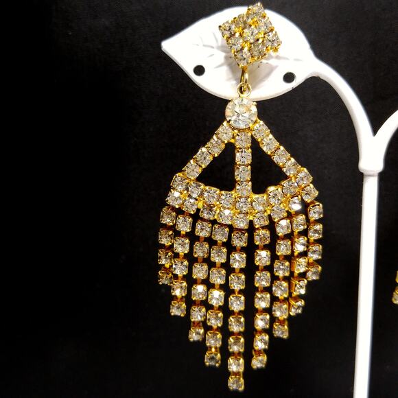 Vintage 1960s Rhinestone Long Dangle Clip Earrings, Gold Plated - Picture 4 of 10